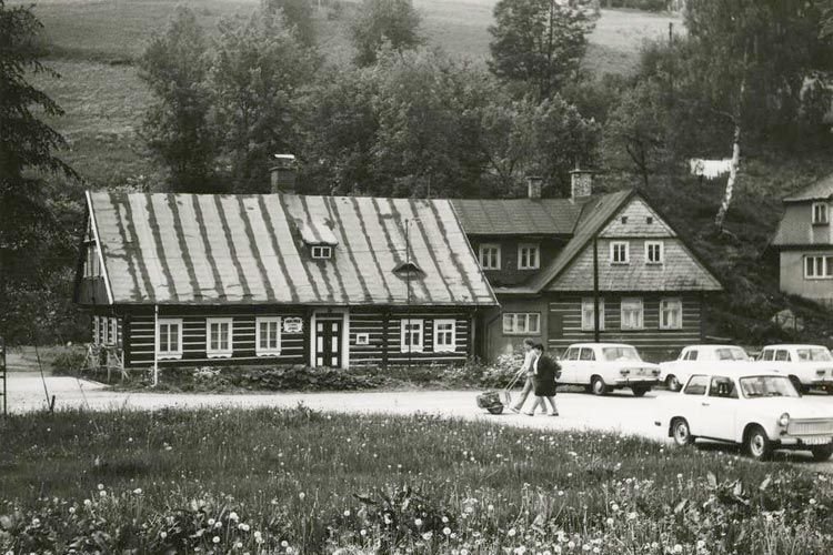 Dolní náměstí 1988